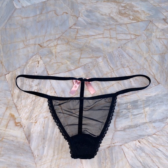 Victoria’s Secret Vintage Gorgeous Panties Thong Cheeky Lace V-String Bow Rare‎ - Picture 2 of 7